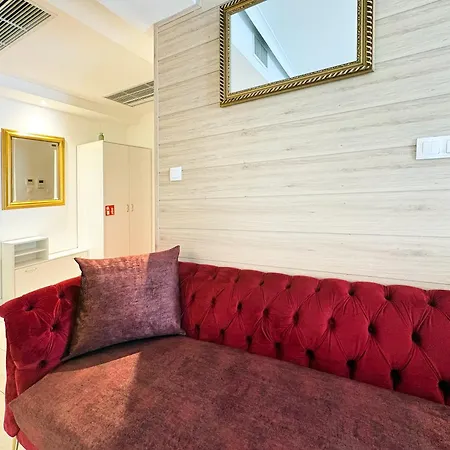Romantica Apartment *